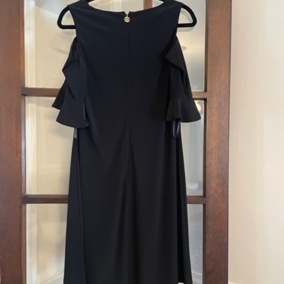 Tommy Hilfiger Black Cold Shoulder Dress with Short Bell Sleeves, Size 8 - Picture 5 of 5